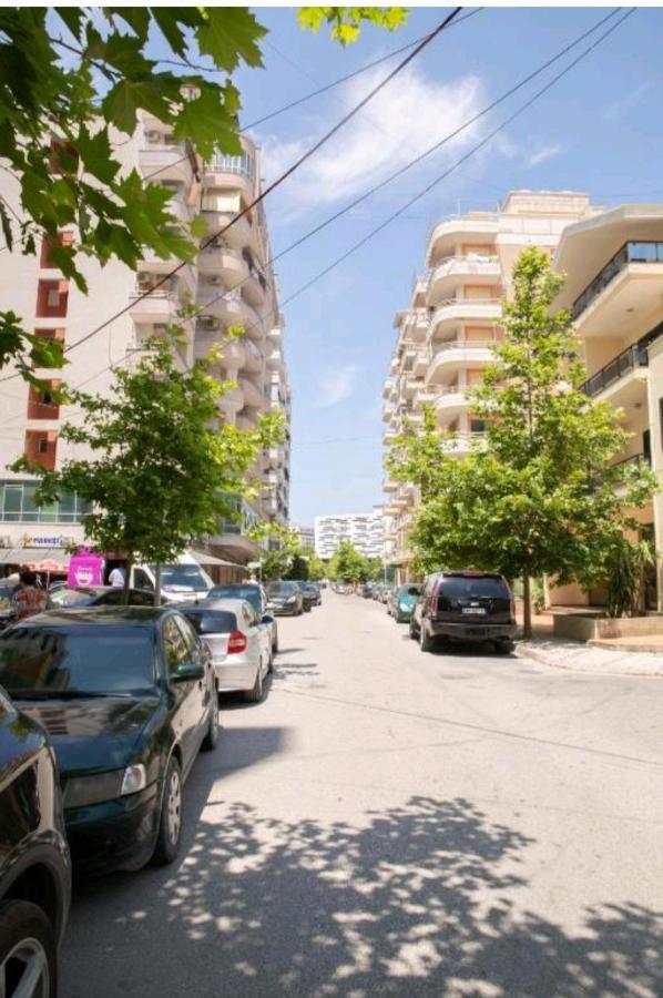 Sea View Apartment Vlorë Exterior foto